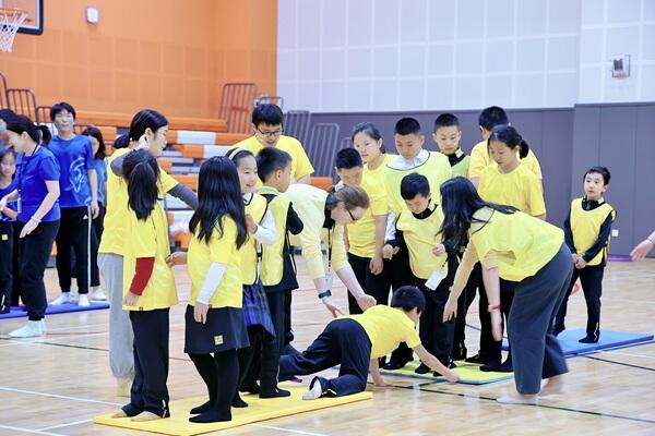 学生集会 - 首次学院活动,南通惠立学校